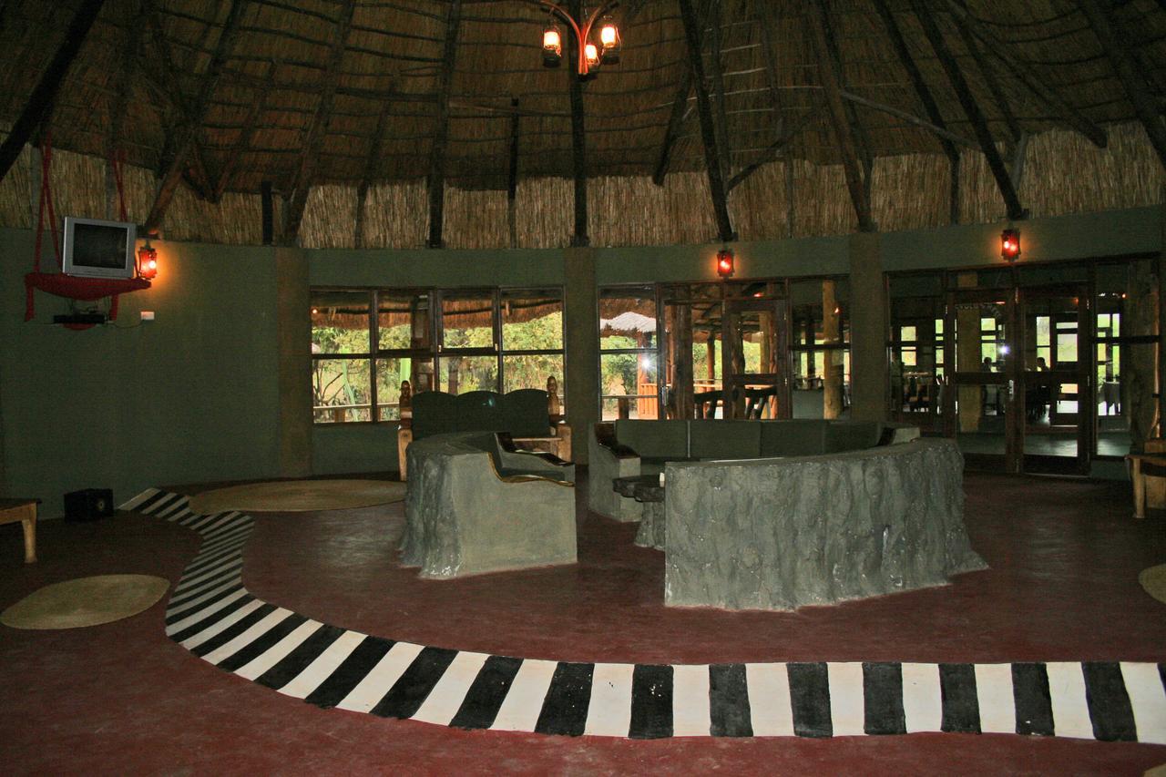 Roika Tarangire Tented Lodge Kwa Kuchinia Exterior foto